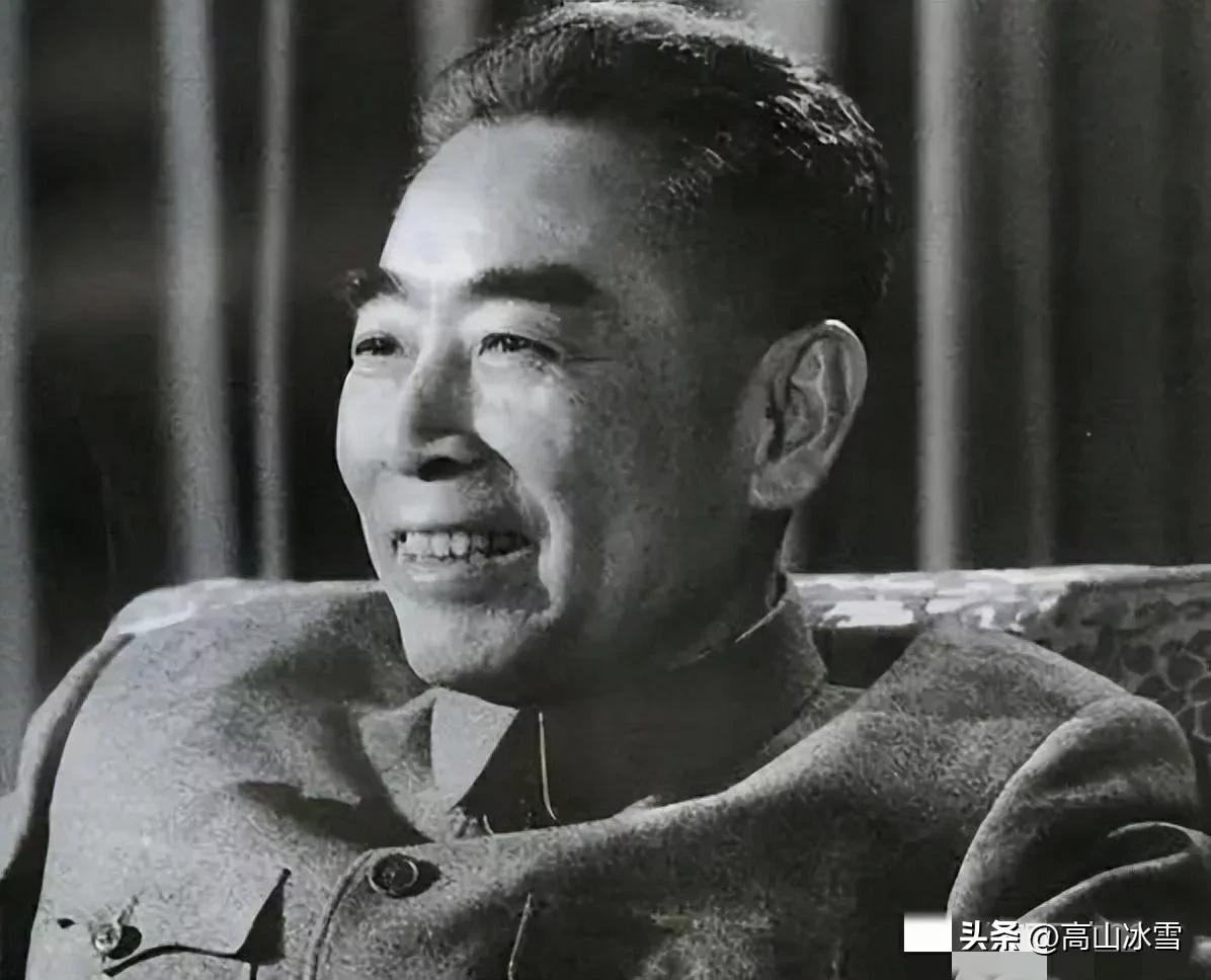 他曾担任3个直辖市市委书记，曾为周总理做过椅子，官至副国级