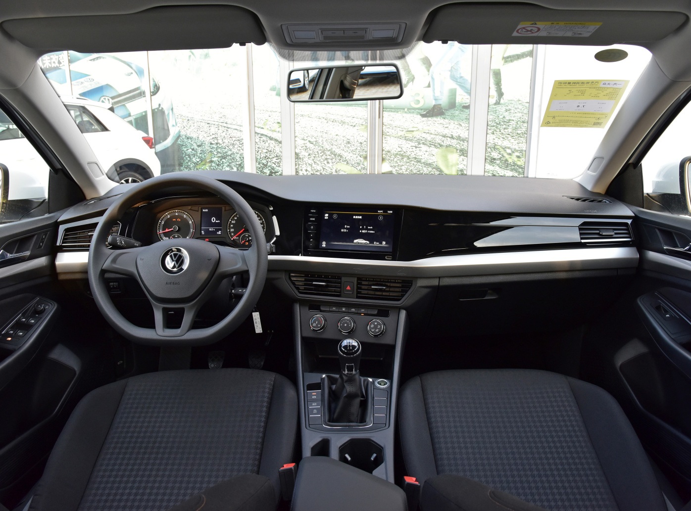 11万预算买国产车还是买宝来好,11万买宝来1.4t还是1.5t