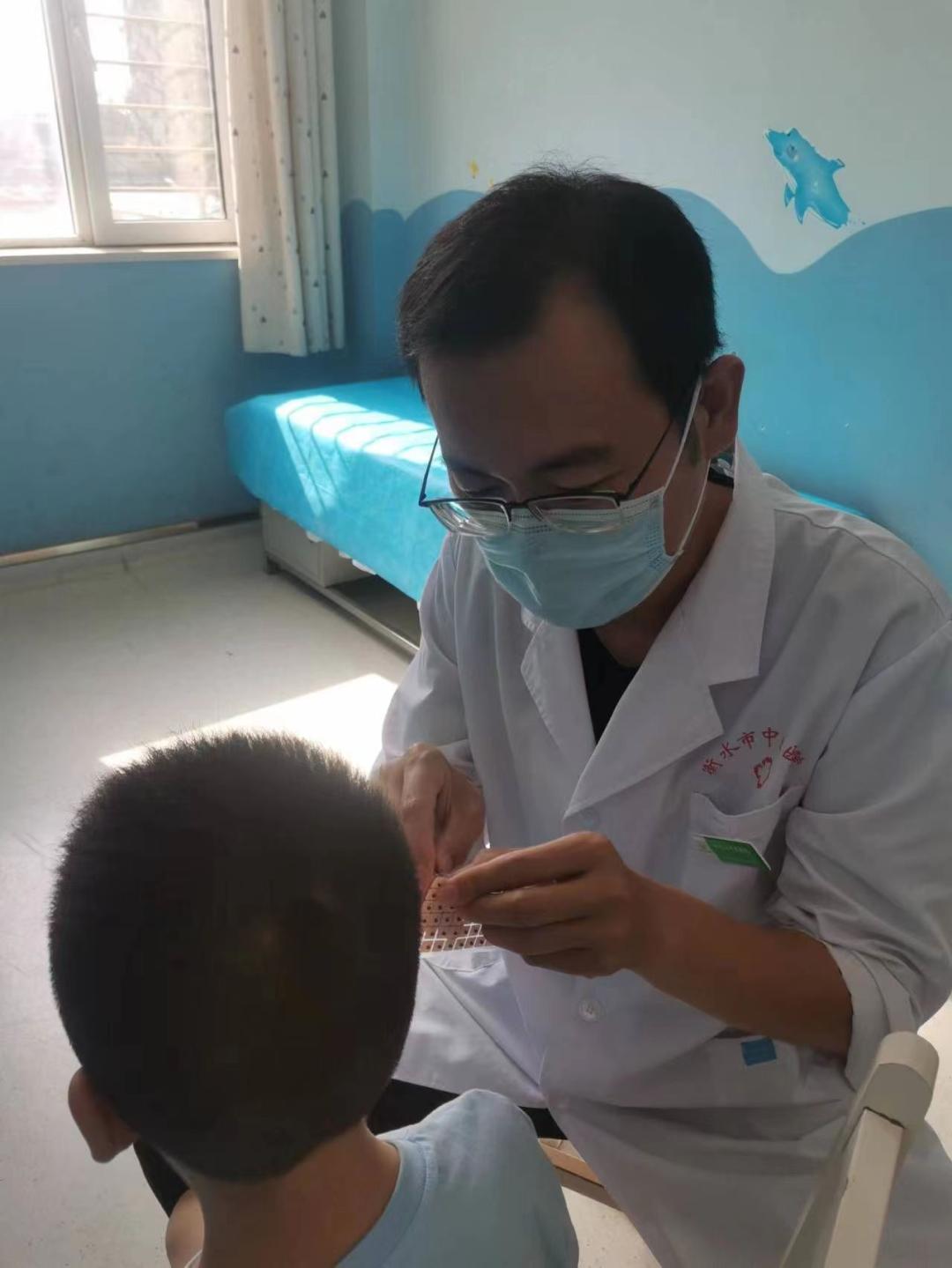 儿童抽动症的经络疗法,小儿抽动症耳针疗法