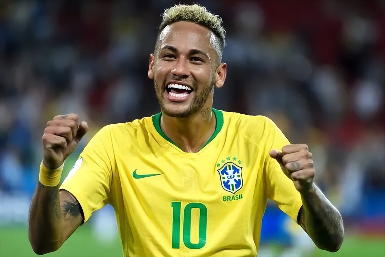 世界杯内马尔被踢了多少次,世界杯内马尔被针对视频