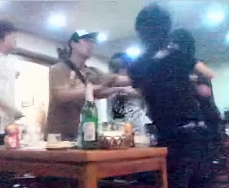 真实的大张伟现状,大张伟被抛弃的勇气