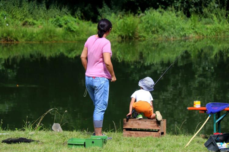 渔政一“亮剑”，满堂喝倒彩