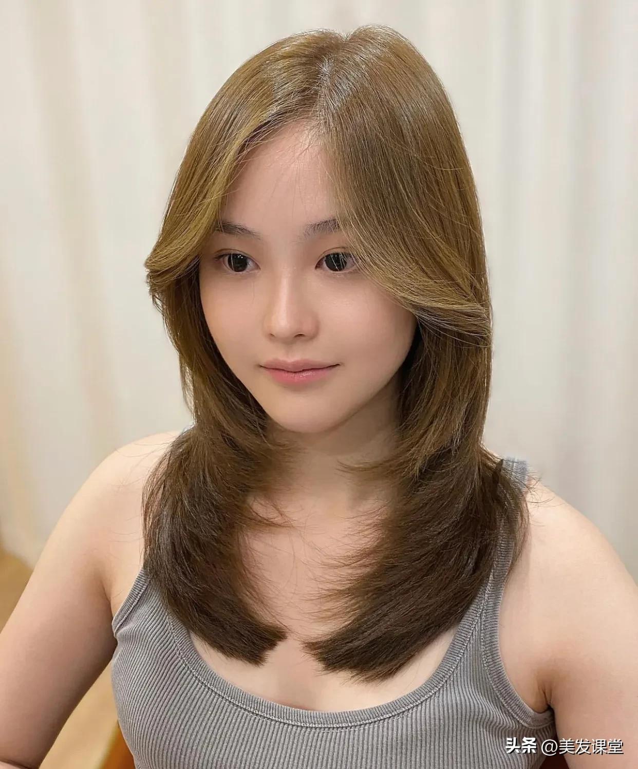 小女孩子发型2020流行发型简单,古风发型儿童简单发型