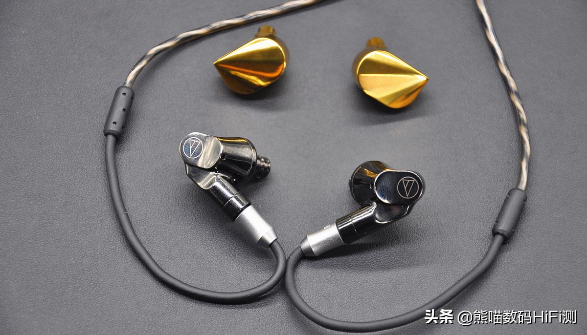铁三角旗舰耳塞ath-iex1,铁三角athw5000耳机评测