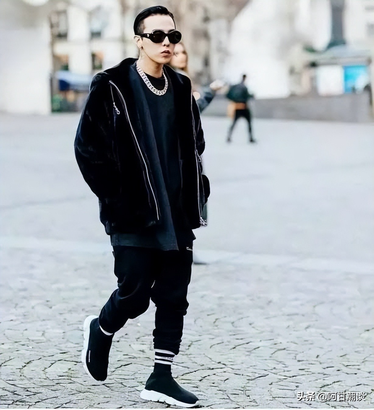 balenciaga巴黎世家印花运动鞋,balenciaga巴黎世家鞋子测评