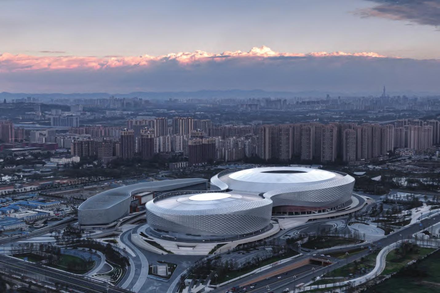 成都凤凰山足球场最新进展视频,成都专业足球场设计方案