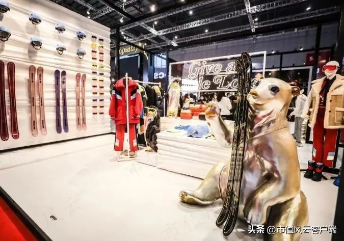 巴宝莉要被蔻驰集团收购了吗,蔻驰集团收购mk