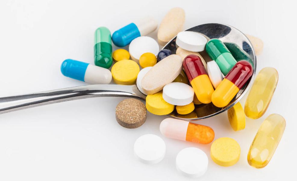 抗生素阿莫西林好还是头孢好,世界上两大抗生素阿莫西林和头孢