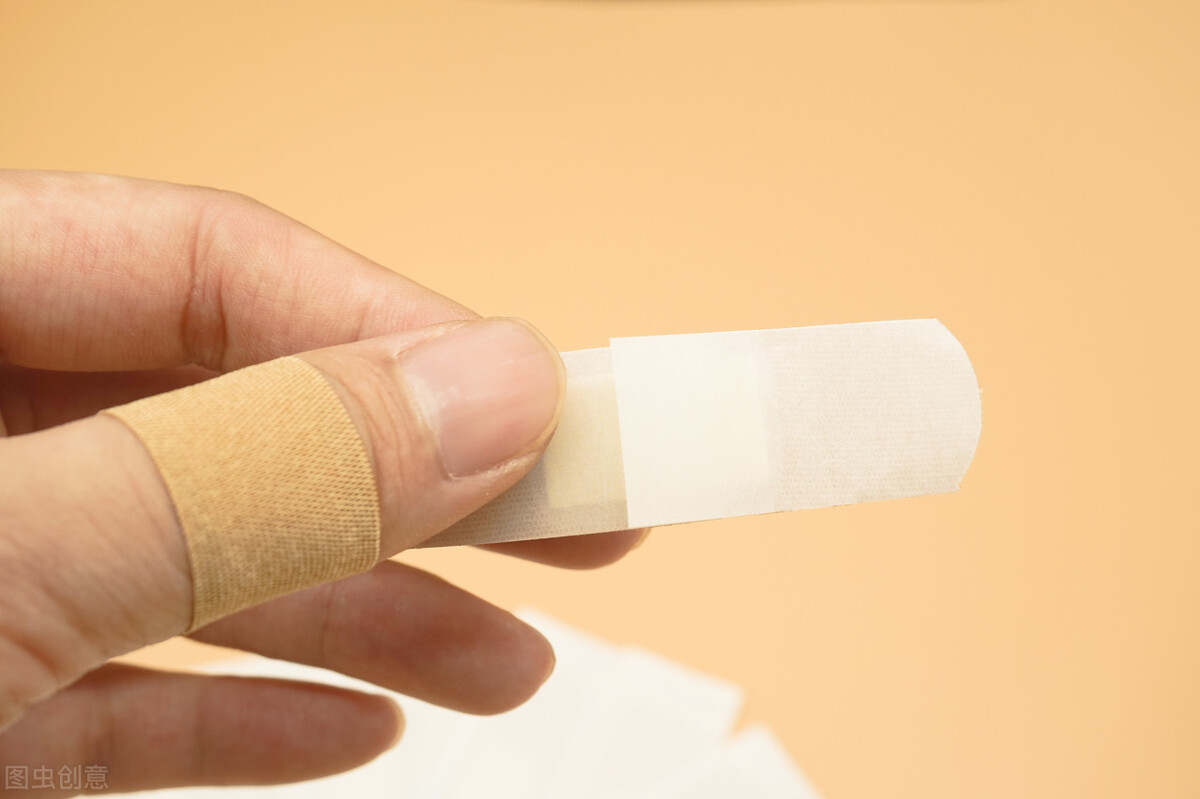 你们知道创可贴的正确用法吗,创可贴的妙用小技巧