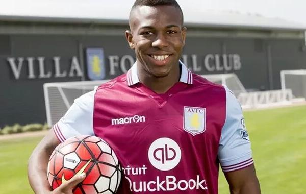 巴萨游子归来！看他就像看人类足球进化史：用了7年走出石器时代