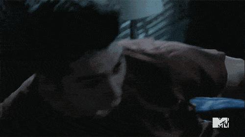 夜里睡觉磨牙解决小常识,每晚睡觉磨牙是什么原因怎么解决