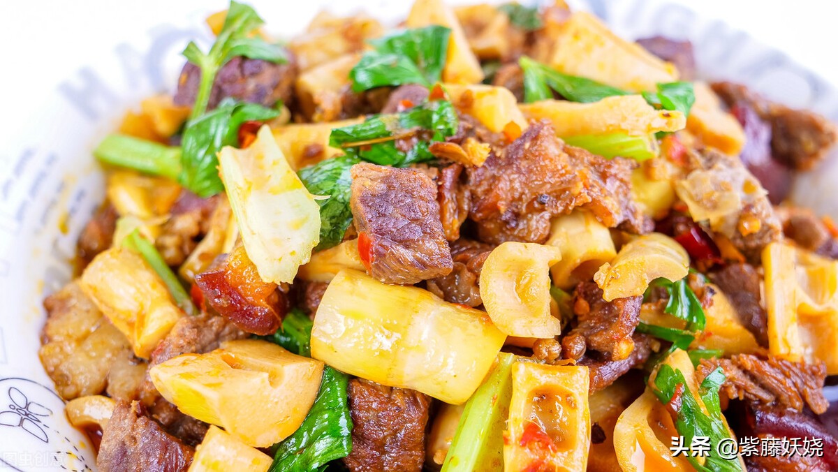 吃饭吃到苍蝇怎么赔偿,在饭店吃饭吃到苍蝇怎么解决