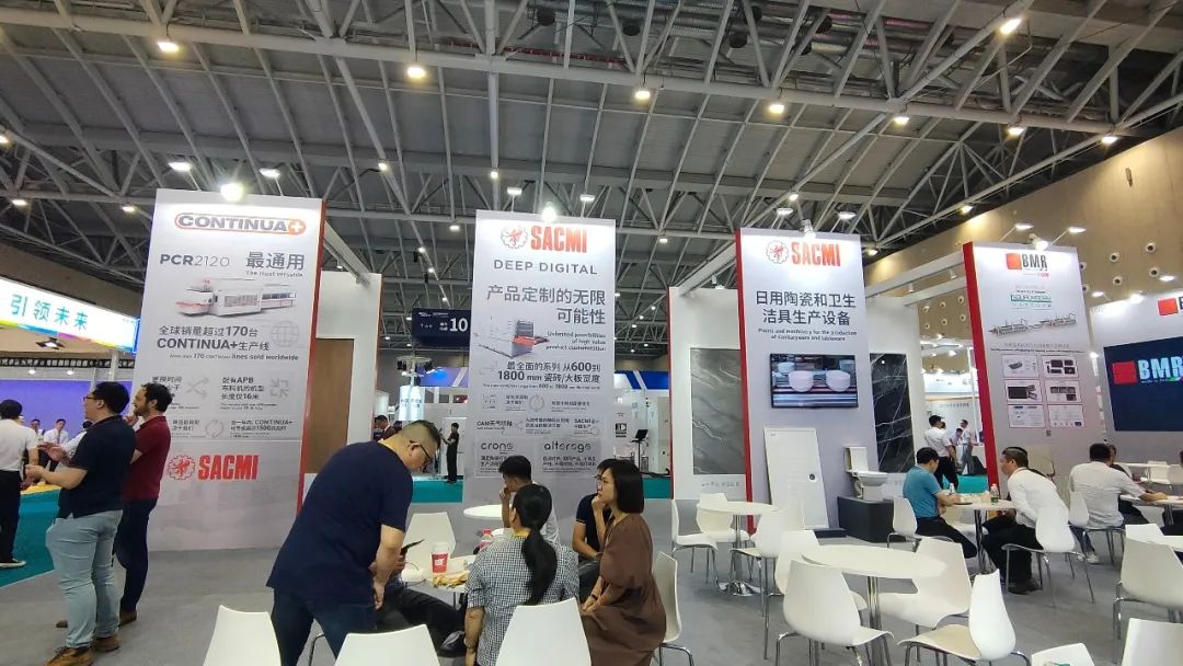 最新低碳智能技术亮相石油装备展,低碳技术与智能制造科技博览会