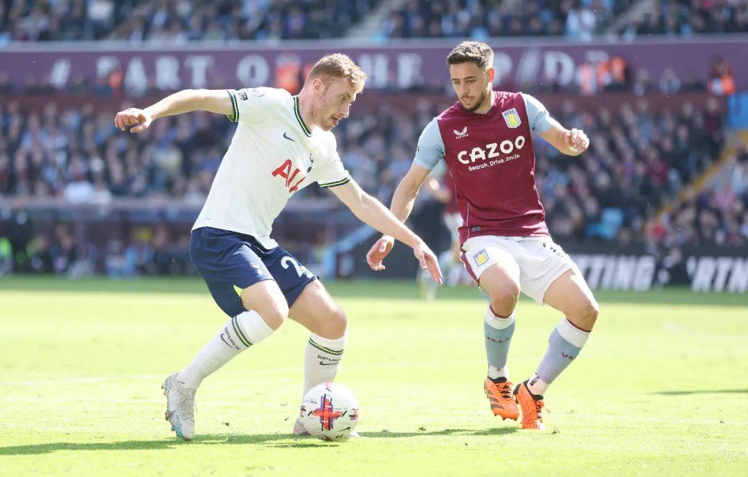 曼联绝杀维拉,凯恩头球越位进球无效