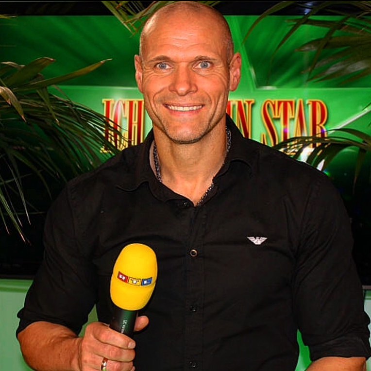 德国柏林男子10米台跳水,德国跳水男运动员三米板