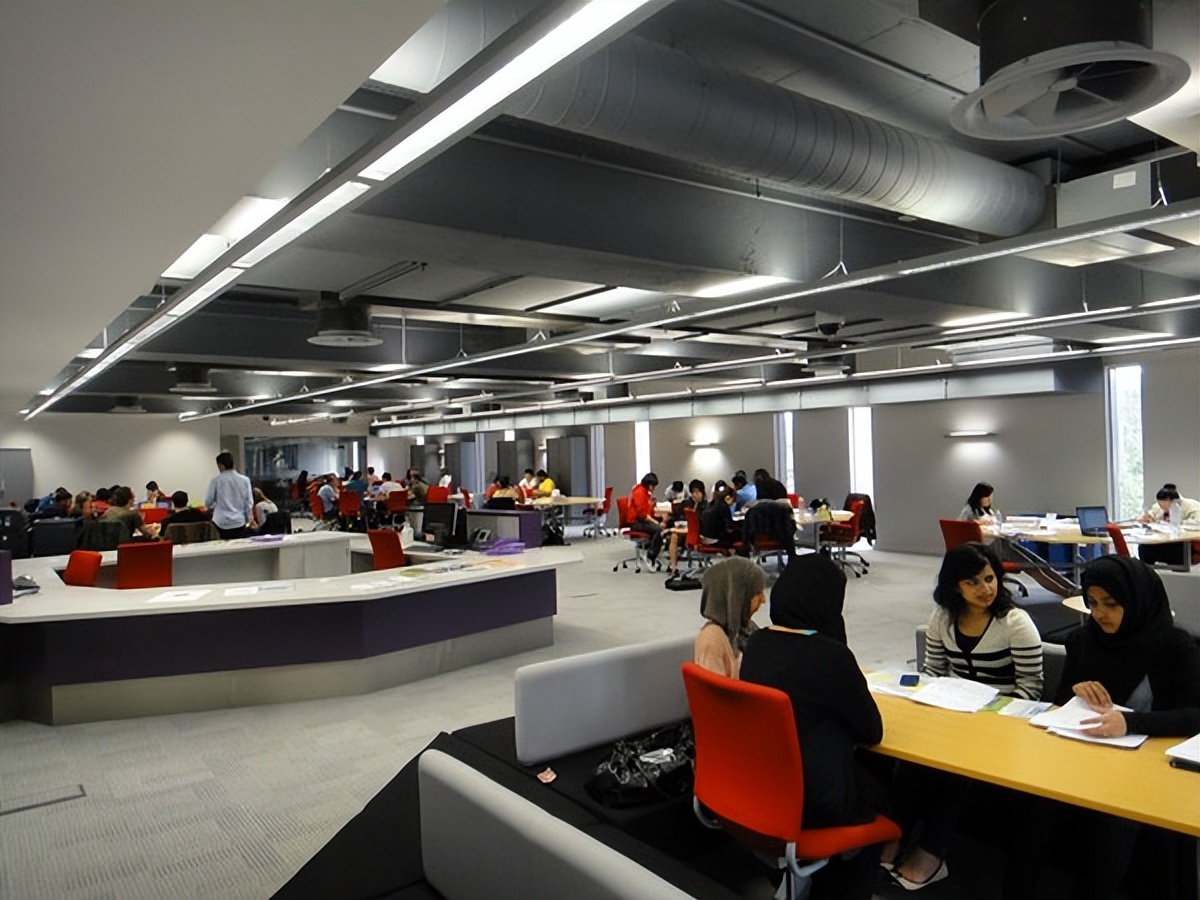 阿斯顿大学本科,阿斯顿大学英国留学怎么样