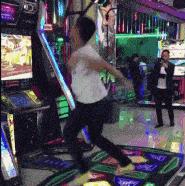 女代驾花了1800多,叫了个女代驾花了1800元