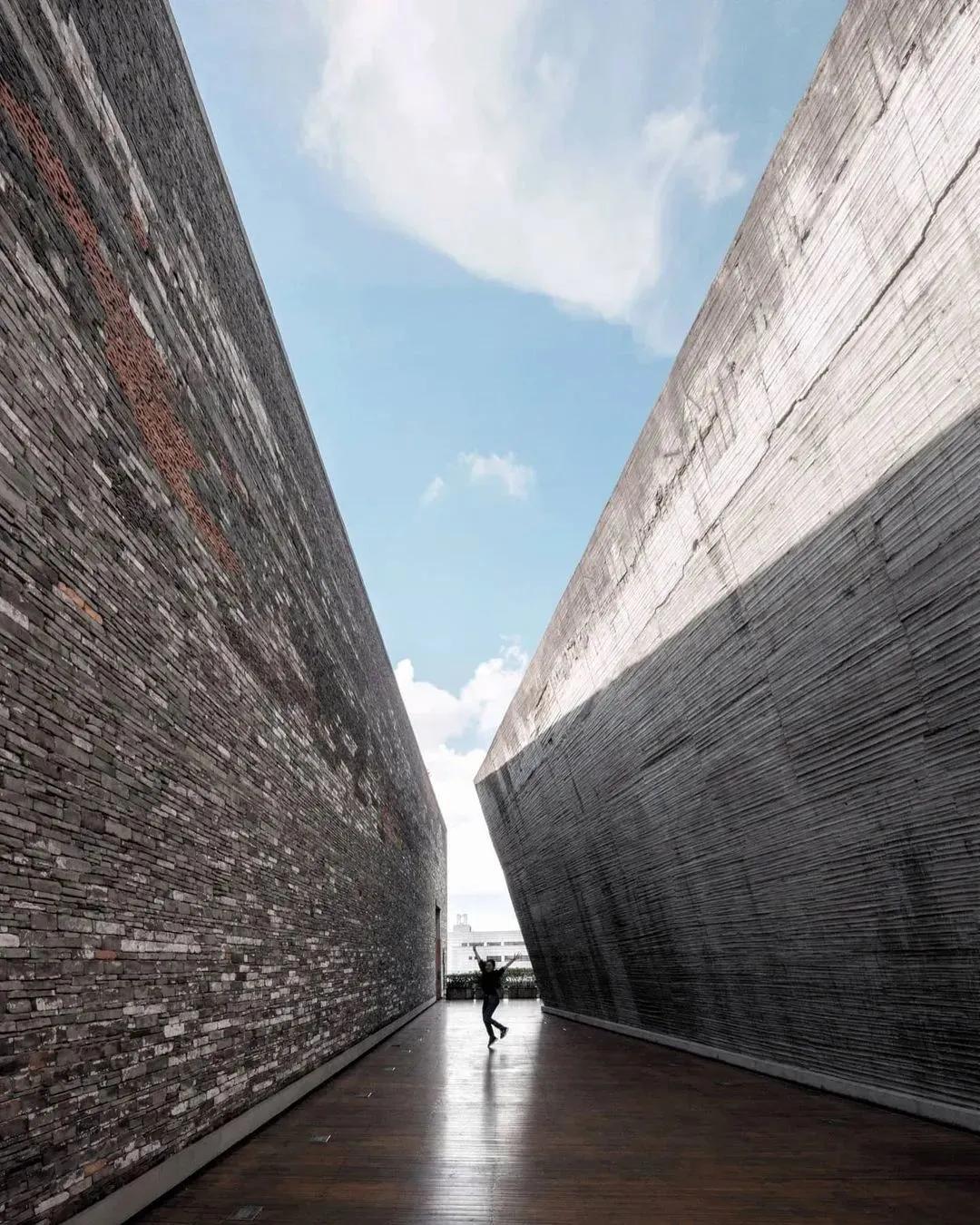 每周摄影点评第17期,适合手机拍的时尚摄影作品