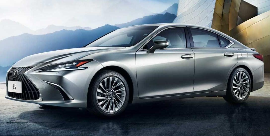 新款雷克萨斯ES上市，变相官方加价数千！销量狂跌的痛忘了？