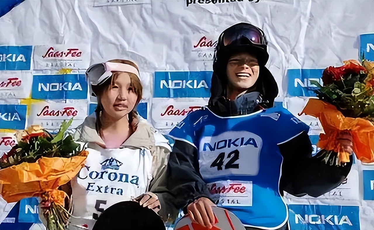 她，从18岁冠军沦为应召女郎，日本民众心碎感叹：亲爹害了女儿!