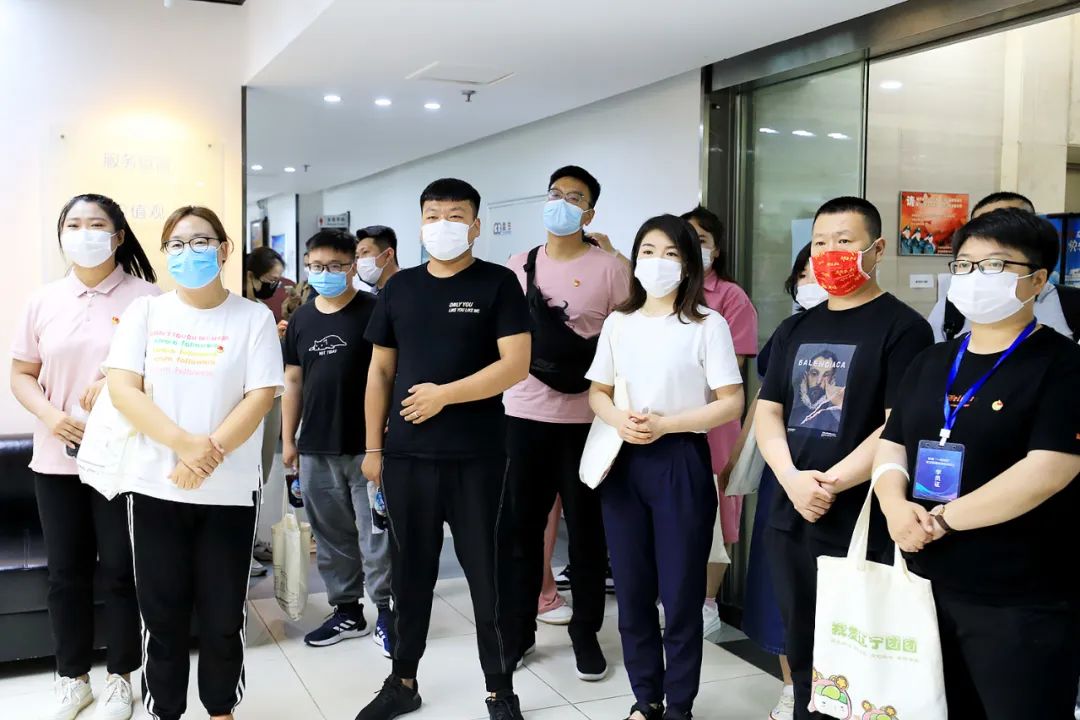 *疆新**“一地两师”在辽团属新媒体培训班成员莅临沈阳盘古网络调研