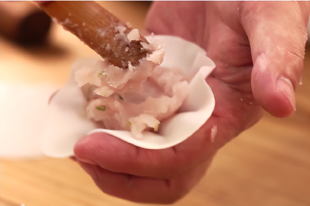 香港特首品尝内地美食,香港特首推荐的美食