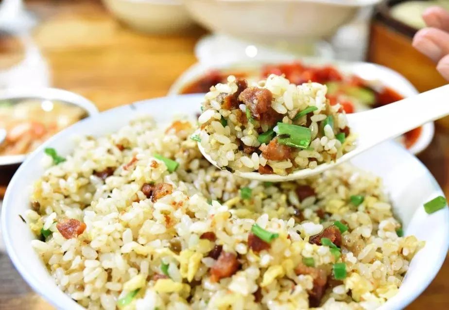 闈掔鏃呮父,鐪夊北闈掔