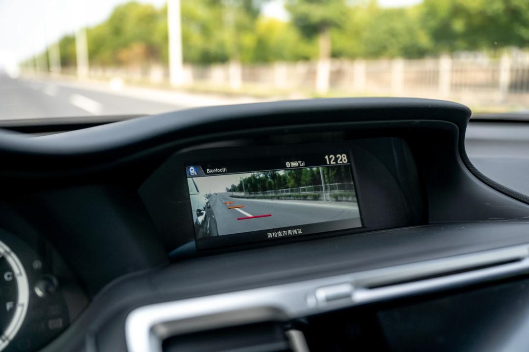 雅阁3.5v6发动机测评,本田雅阁3.0v6试驾