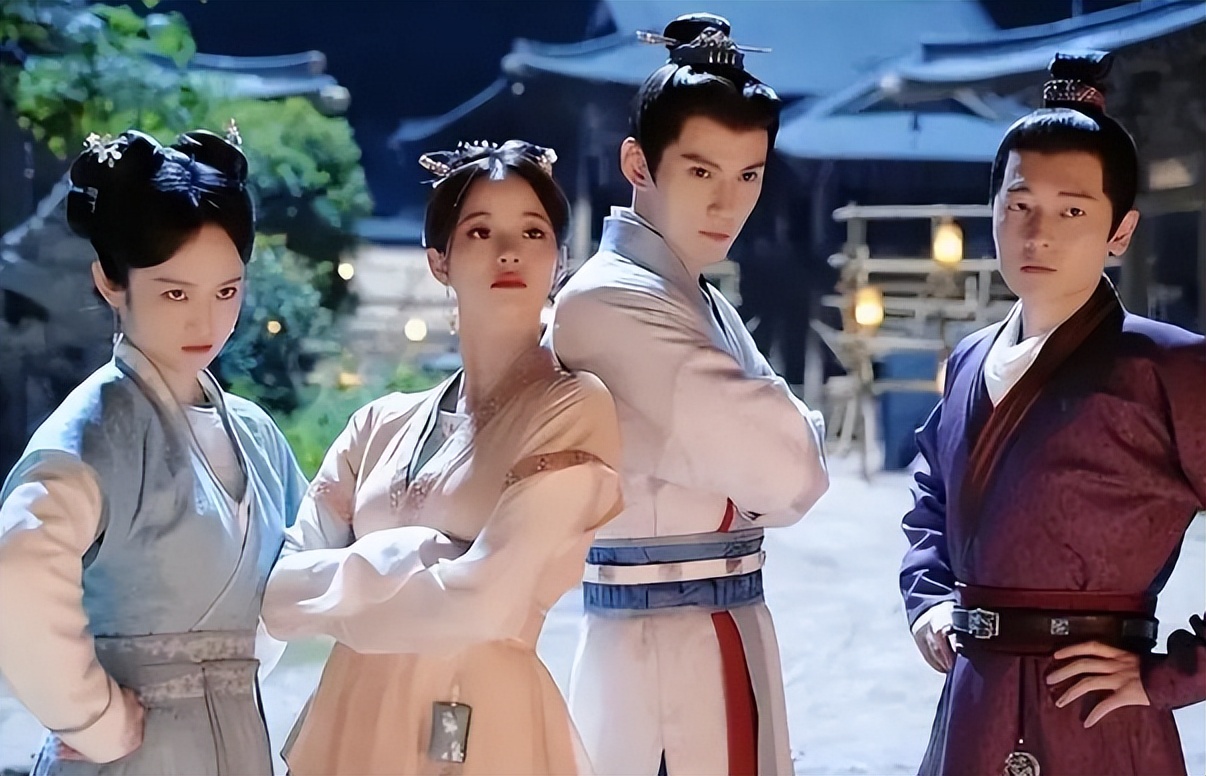 那些扮丑年轻却美若天仙女明星,曾经被嫌弃长得丑的女星