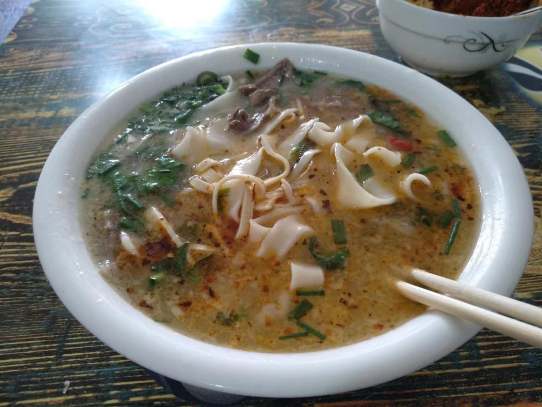 摆摊卖旧书哪里进货,摆摊卖旧书体验生活