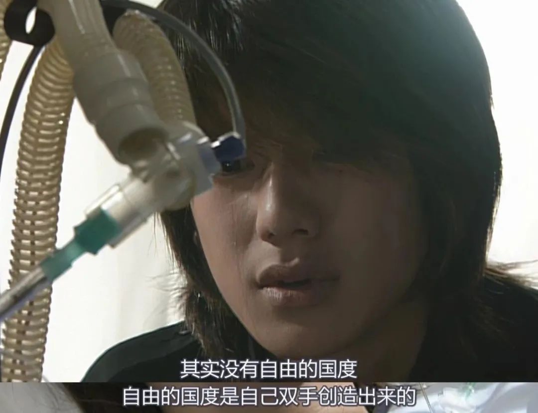 美人新剧尺度拉满，黑屋诱惑加激情肉搏，这么敢拍还是被吊打？