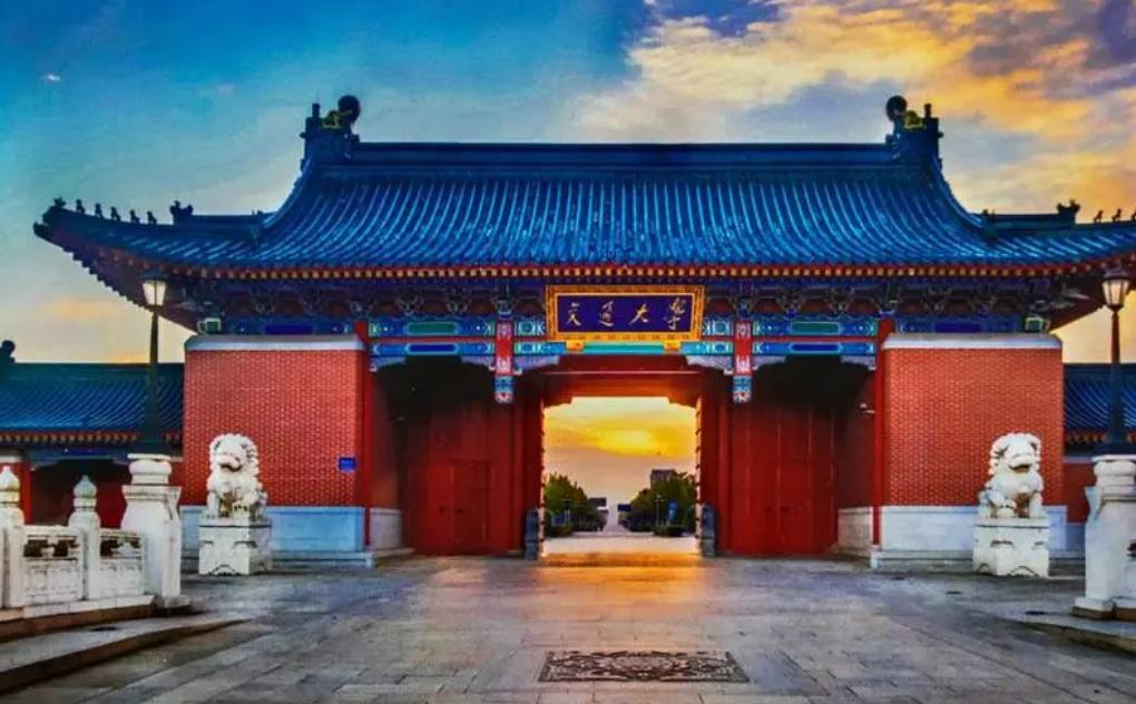 护理专业毕业想考药师可以吗,护理系本科毕业可以进三甲医院