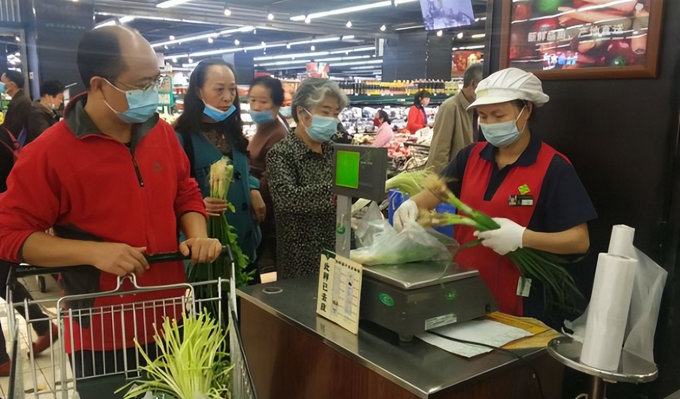 为啥超市月薪2000多却没人辞职,超市工资多少才能辞职