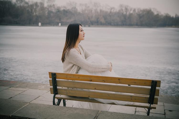 女生对你有好感的心理,对你有好感的女生为啥突然删你