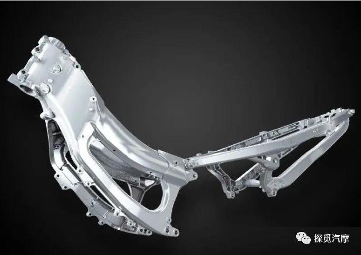 光阳ak550测评视频,光阳ak550测评萝卜报告