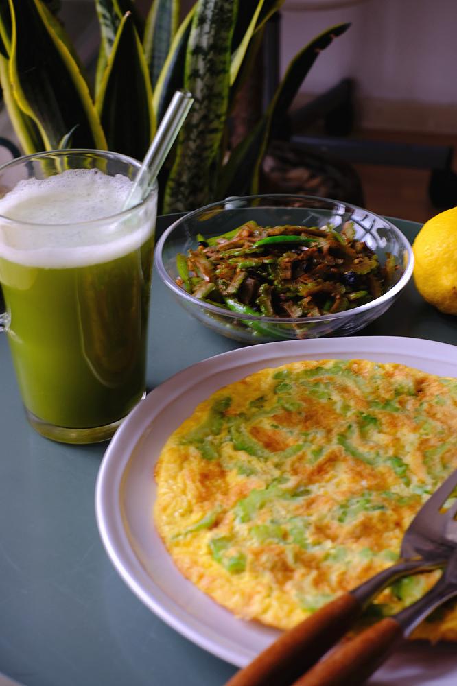 苦夏酷夏，全是苦瓜，太酷了吧，苦瓜虽苦，但生津止渴、消暑解热