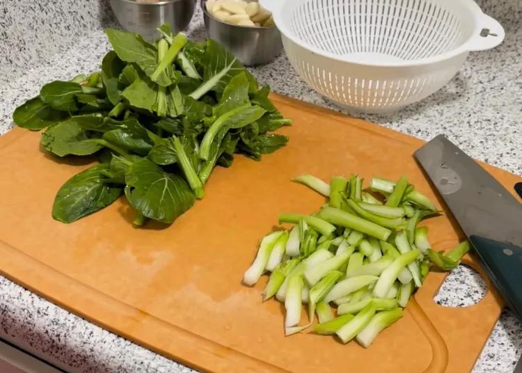 这5种绿叶菜，比牛奶含钙高，每天吃一把，全家老小钙都补足了