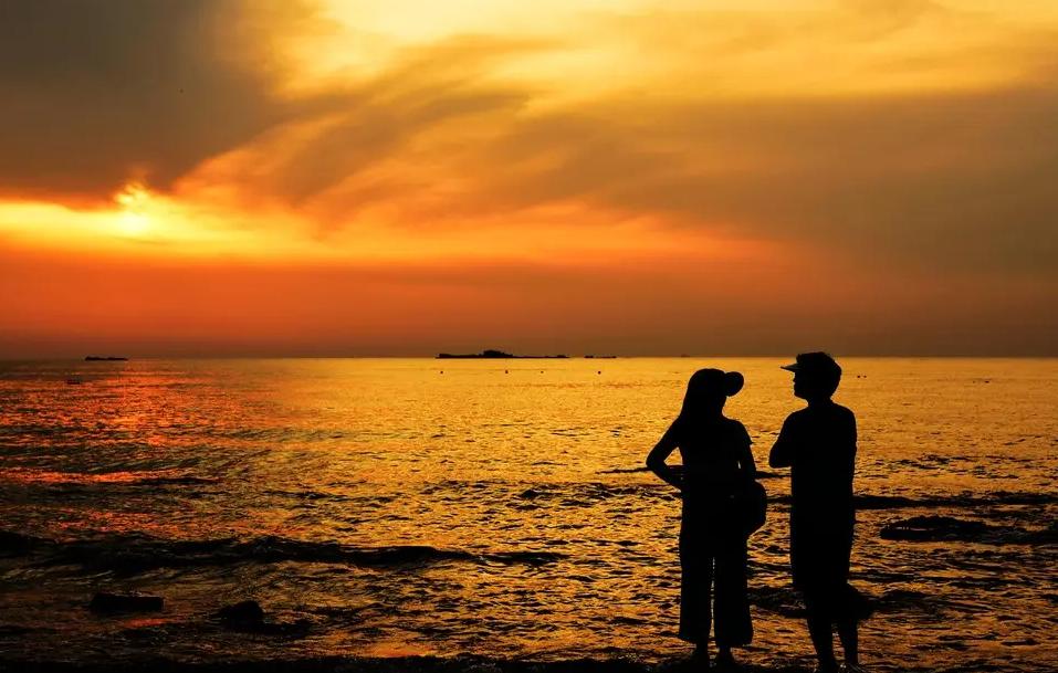 古巴小伙2个月追到中国女孩,古巴女孩退学追随男朋友