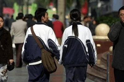 早恋一般是哪个阶段,哪个年龄段早恋几率最大