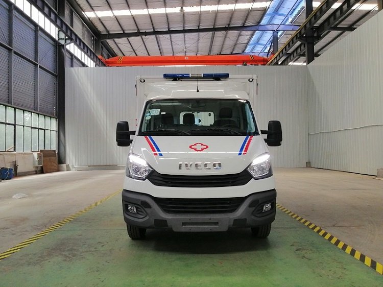 依维柯欧胜方舱救护车依维柯120救护车大型急救车配置