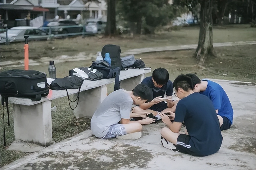 杩呮偁闅忚韩wifi,璁偁wifi