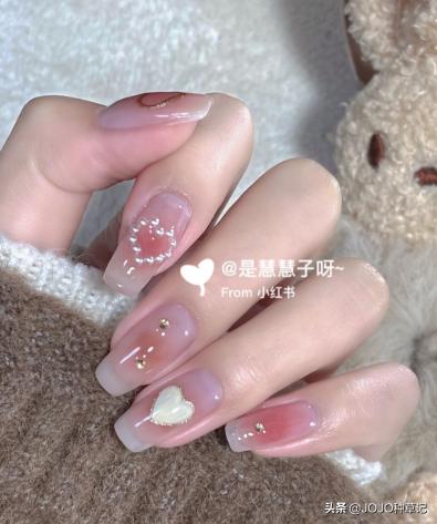 2022年春天最好看的美甲,春日最新款美甲