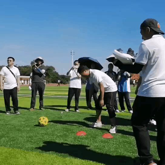 广东学校开幕式震撼全场,广东这所学校超硬核