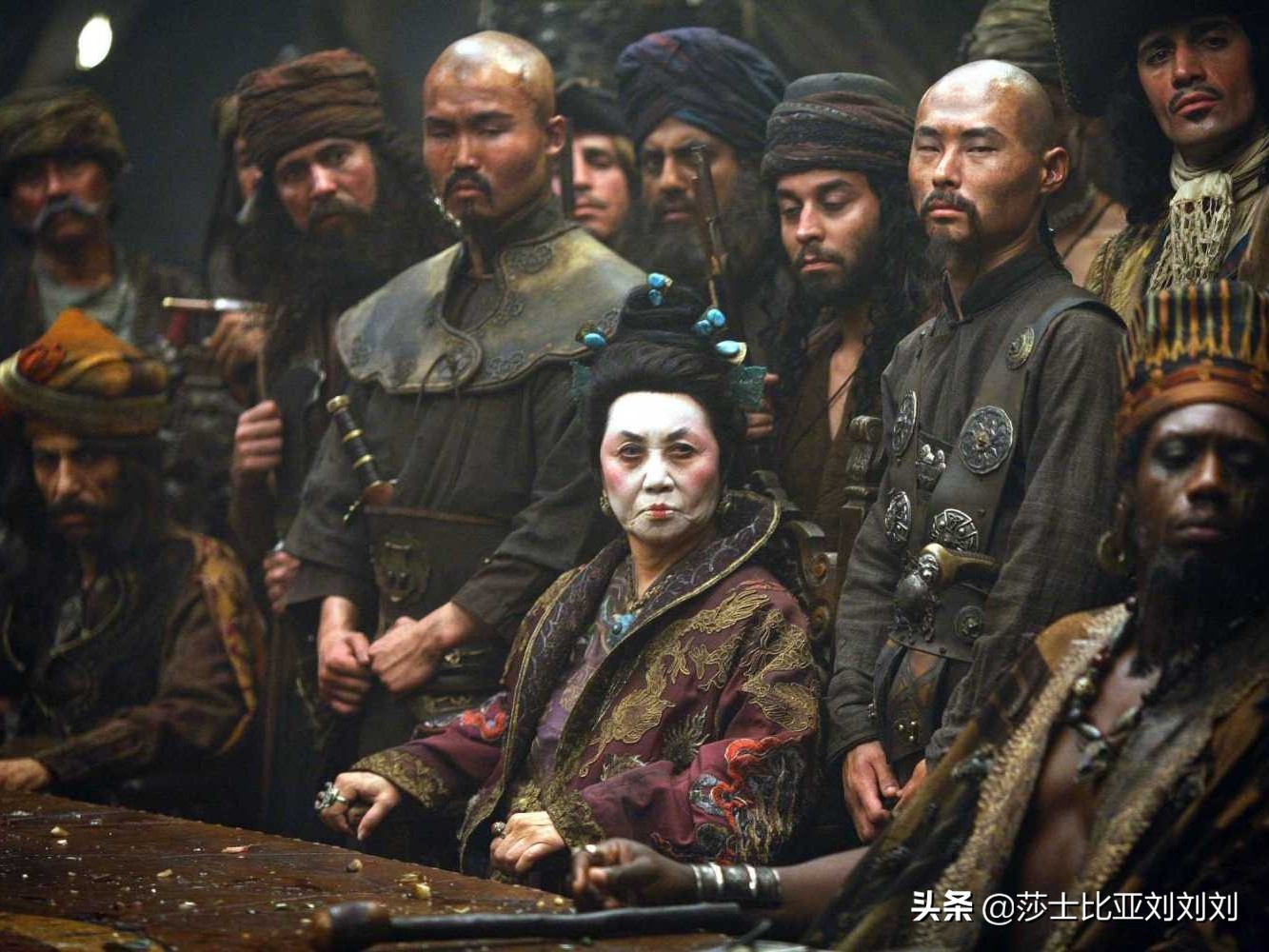 关于加勒比海盗的故事简短,加勒比海盗9大海盗王信物来历