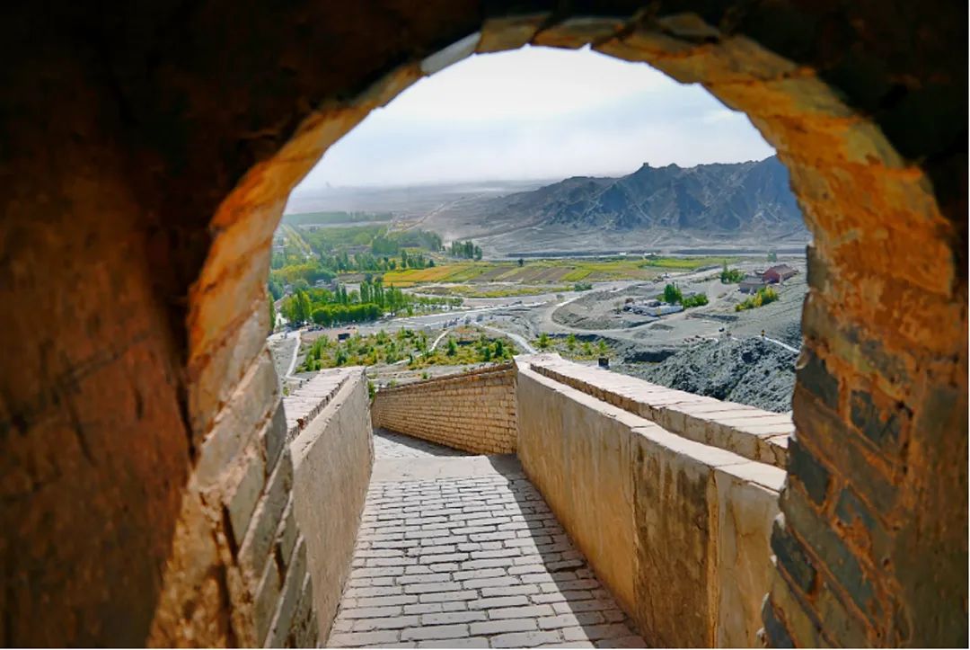 长城冬天的雪景,长城雪天