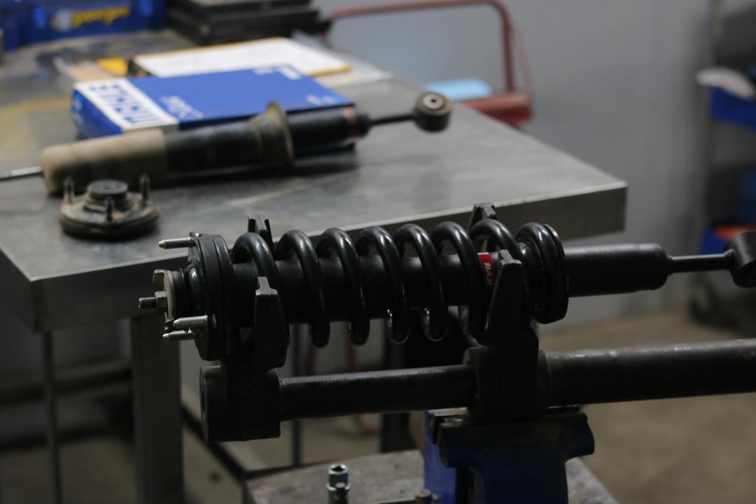 霸道lc1504000翻新,老款霸道lc150值得买吗