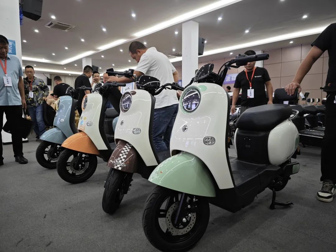 同心同行·聚势共赢！斯波兹曼全面打响旺季攻坚战，引发加盟潮！