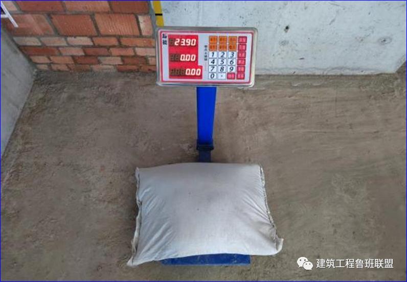 外墙螺栓眼封堵用什么材料,外墙螺栓孔聚氨酯封堵做法