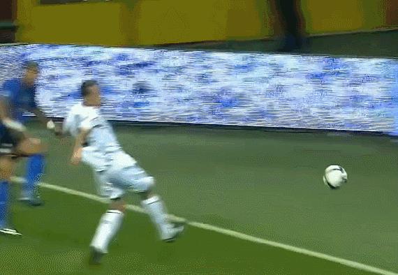 超巨退役现场,足坛超巨退役现场