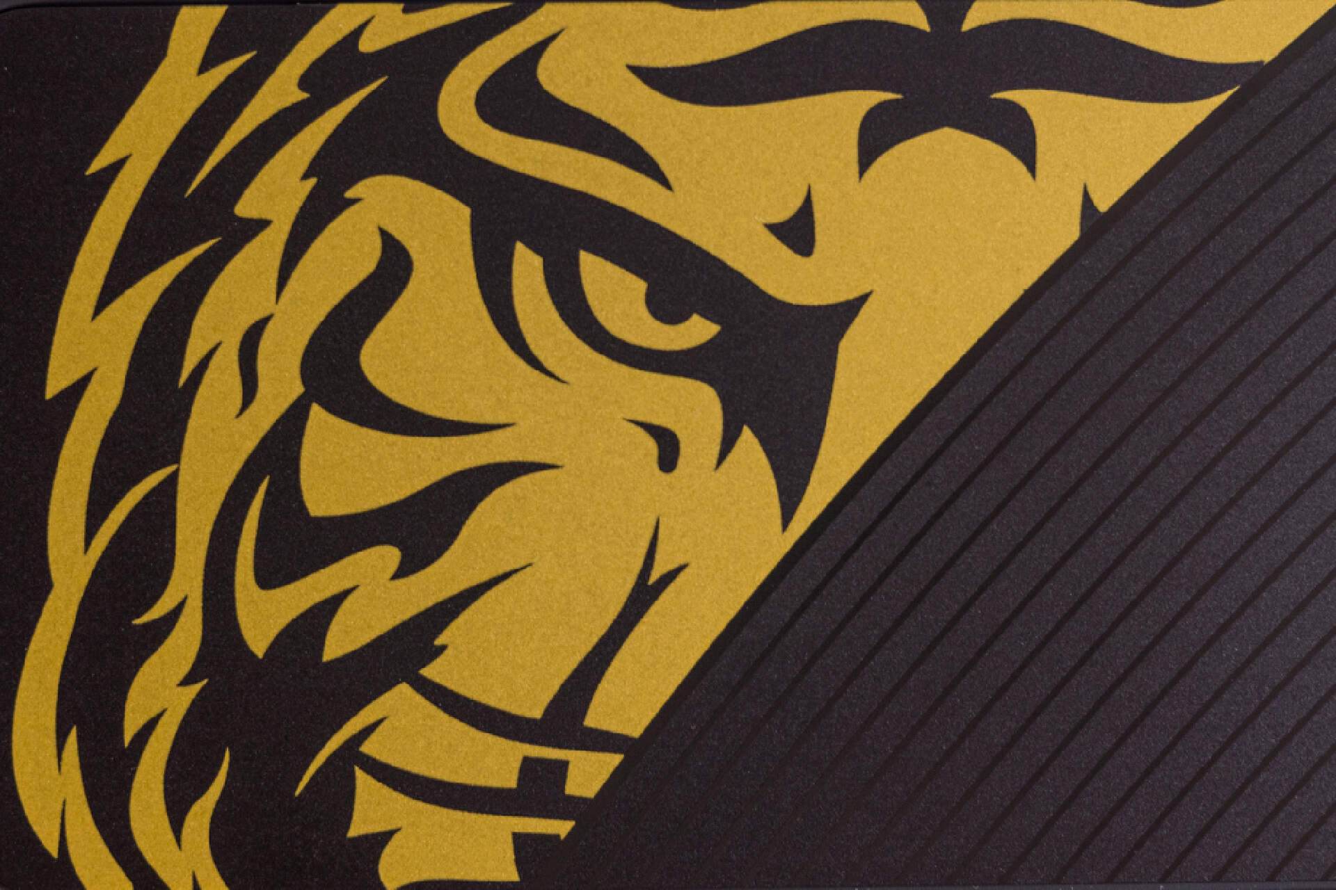 matx机箱和itx机箱对比,itx主机和matx主机哪个好